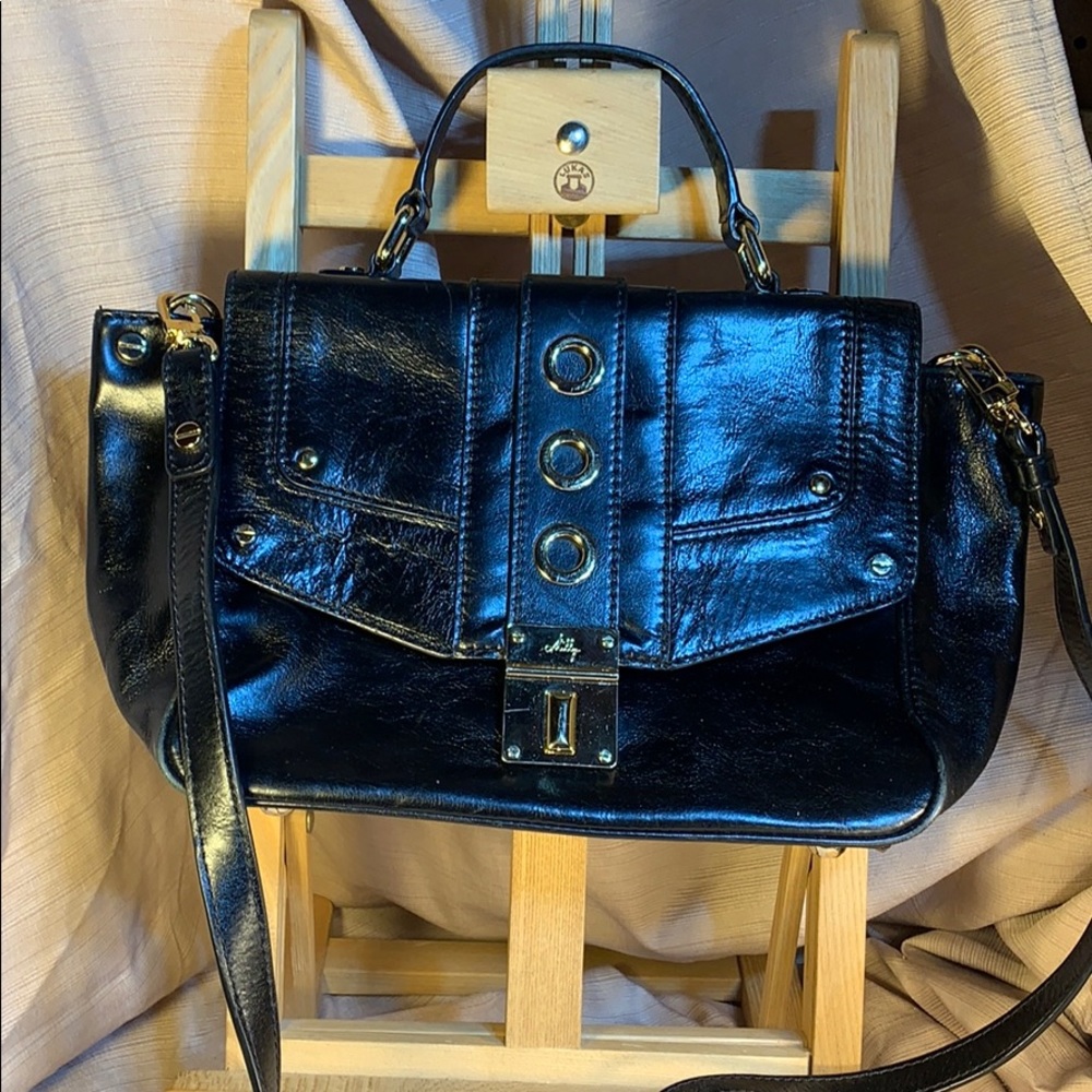 Milly leather almost new removable strap amazing!